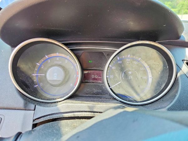 2012 HYUNDAI SONATA Middle-low level