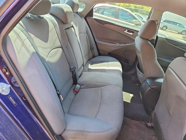2012 HYUNDAI SONATA Middle-low level
