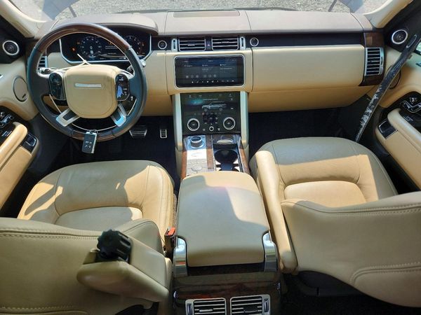 2022 LAND ROVER RANGE ROVER HSE Westminster Edition