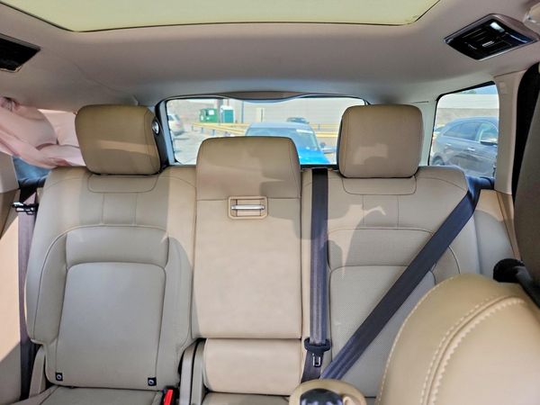 2022 LAND ROVER RANGE ROVER HSE Westminster Edition