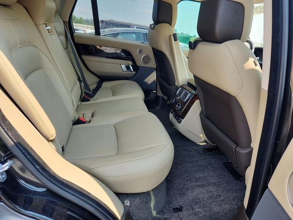 2022 LAND ROVER RANGE ROVER HSE Westminster Edition