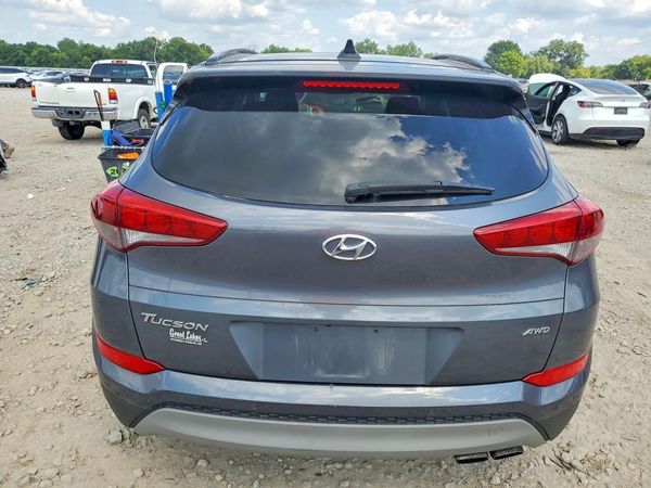 2018 HYUNDAI TUCSON