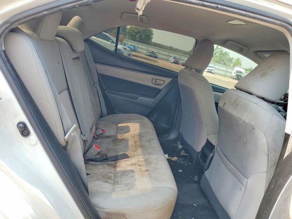 2015 TOYOTA COROLLA