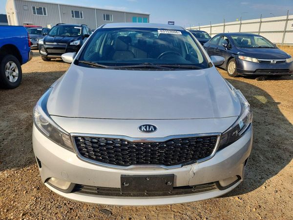 2017 KIA FORTE EX