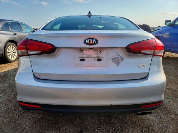 2017 KIA FORTE EX