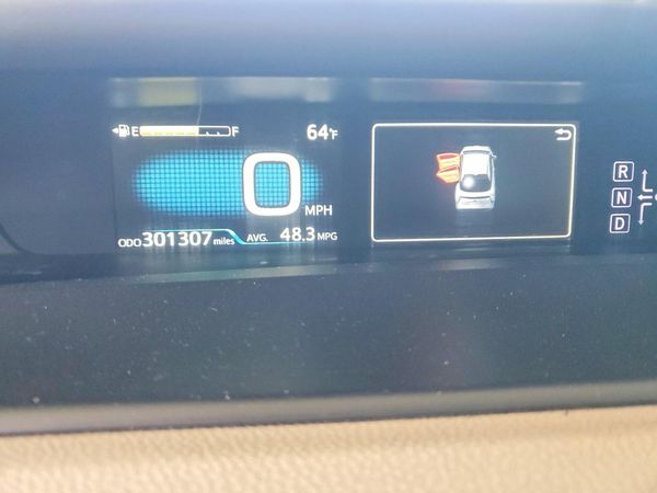 2016 TOYOTA PRIUS — ODOM