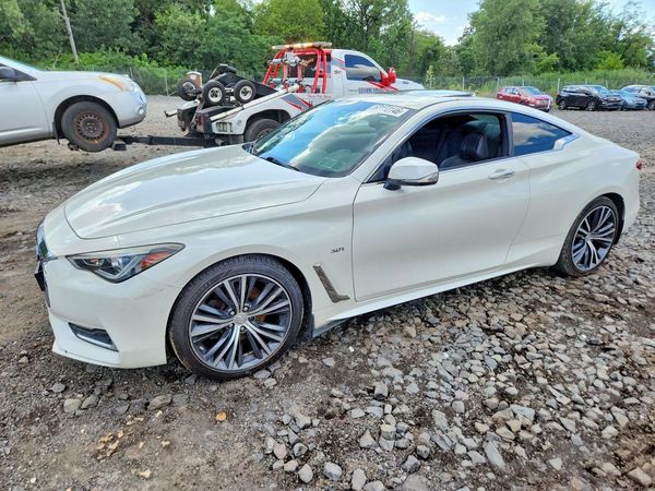 2017 INFINITI Q60 — Front 3/4