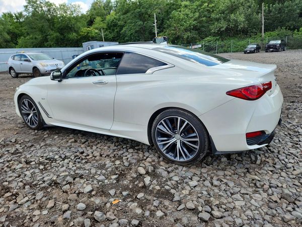2017 INFINITI Q60 — DSRA
