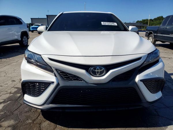2022 TOYOTA CAMRY