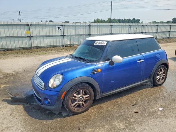 2013 MINI COOPER