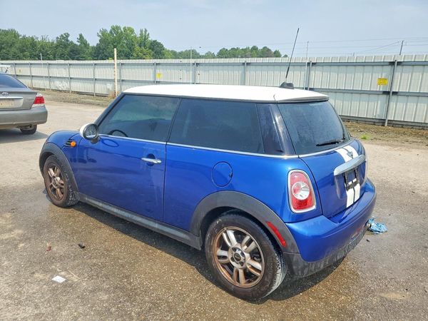 2013 MINI COOPER