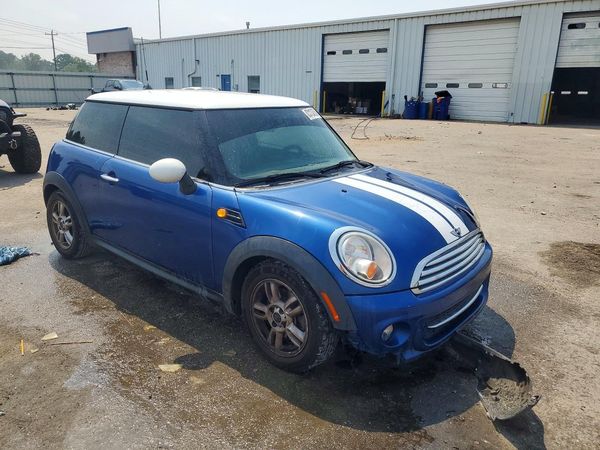 2013 MINI COOPER