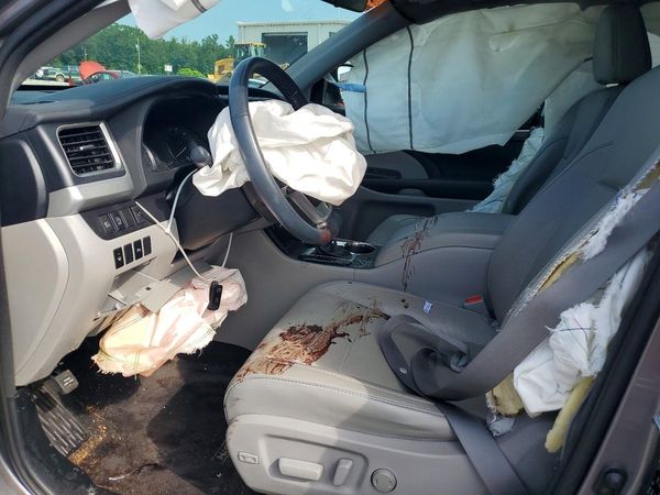 2017 TOYOTA HIGHLANDER Ltd/Ltd Platinum