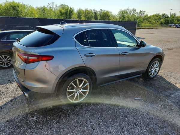 2018 ALFA ROMEO STELVIO TI AWD