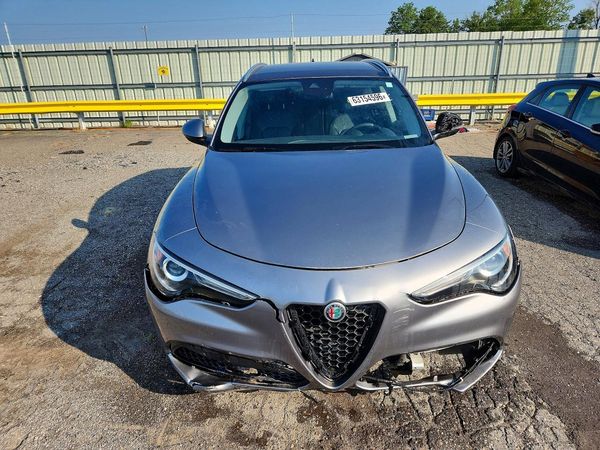 2018 ALFA ROMEO STELVIO TI AWD