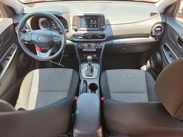 2019 HYUNDAI KONA SE
