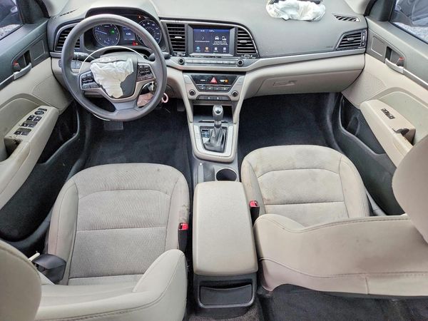 2018 HYUNDAI ELANTRA