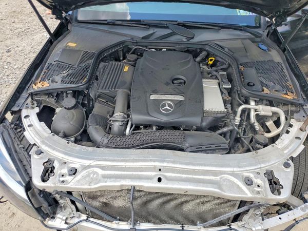 2016 MERCEDES-BENZ C