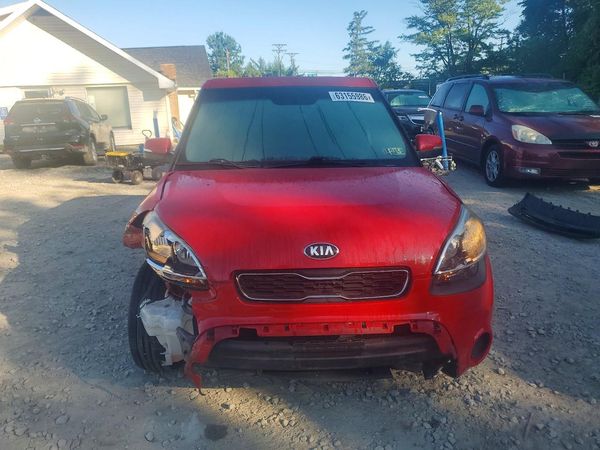 2013 KIA SOUL