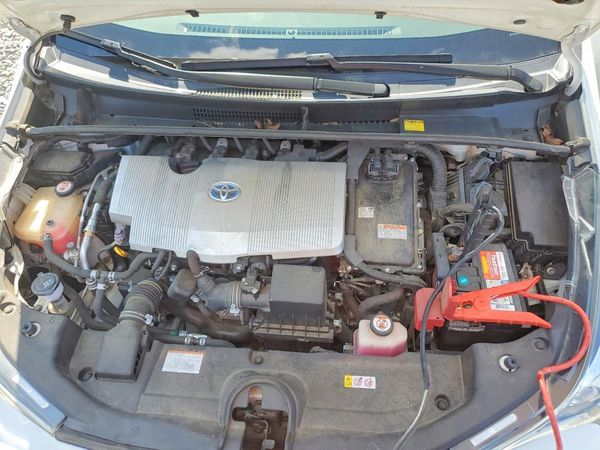 2017 TOYOTA PRIUS