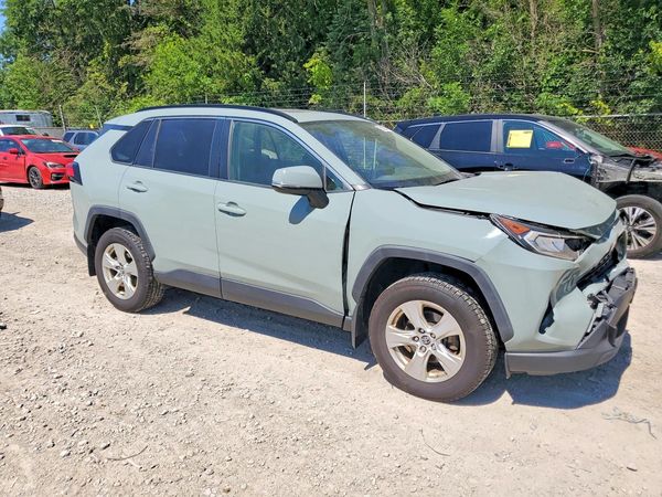 2019 TOYOTA RAV4