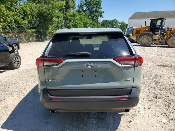 2019 TOYOTA RAV4
