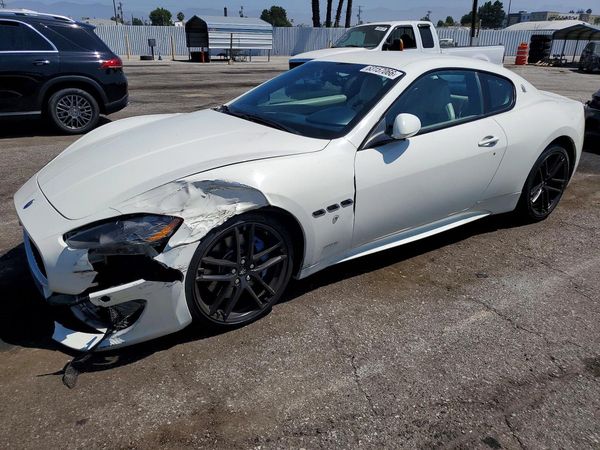 2017 MASERATI GRANTURISMO