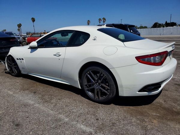 2017 MASERATI GRANTURISMO