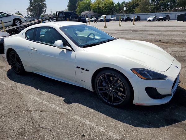 2017 MASERATI GRANTURISMO