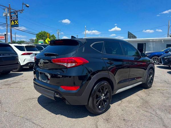 2018 HYUNDAI TUCSON