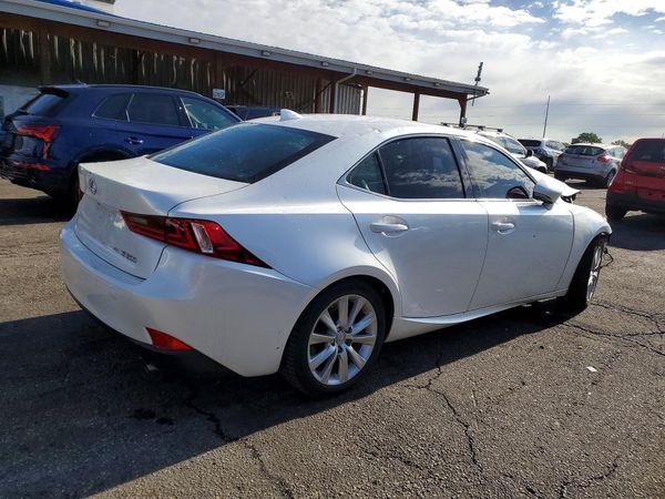 2016 LEXUS IS