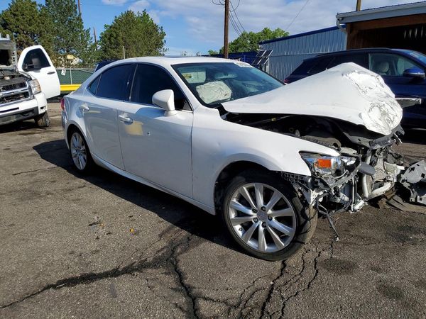 2016 LEXUS IS