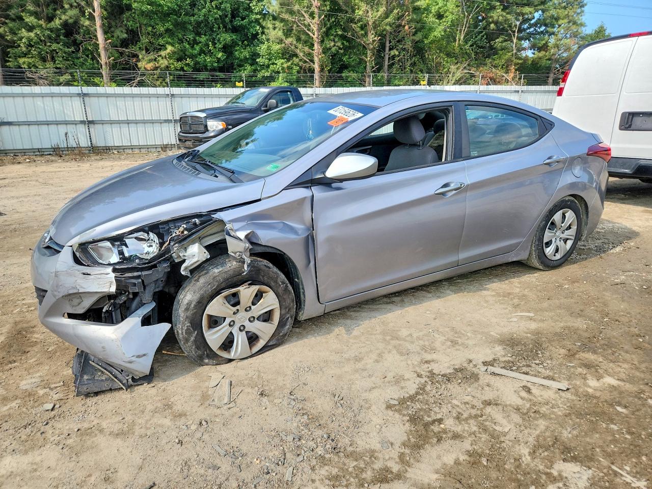 2016 HYUNDAI ELANTRA