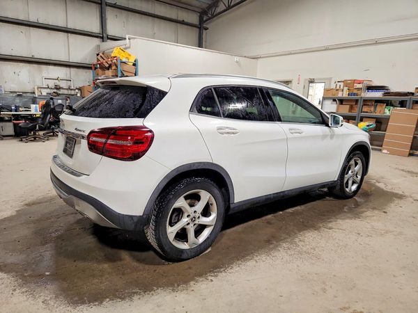 2020 MERCEDES-BENZ GLA GLA250-4M
