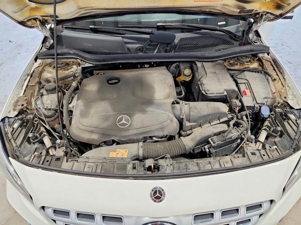2020 MERCEDES-BENZ GLA GLA250-4M