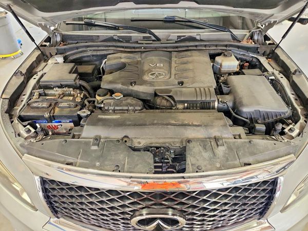 2015 INFINITI QX80