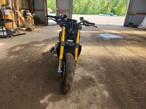 2021 DUCATI STREET FIGHTER V4