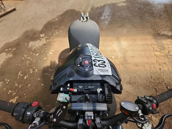 2021 DUCATI STREET FIGHTER V4