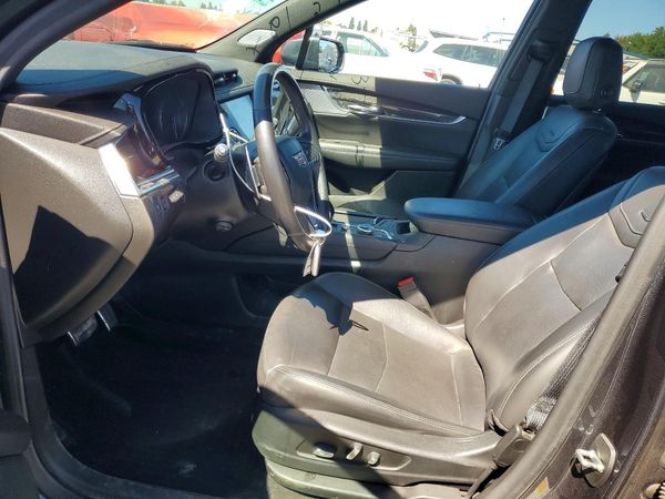 2020 CADILLAC XT6 Sport