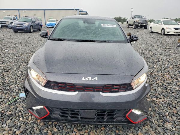 2024 KIA FORTE GT Line