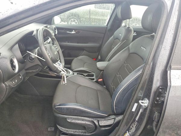 2024 KIA FORTE GT Line