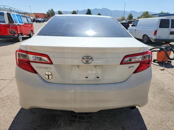 2014 TOYOTA CAMRY