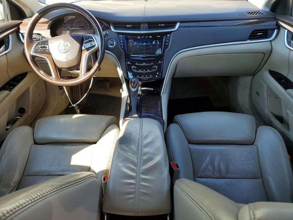2013 CADILLAC XTS Luxury