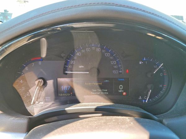 2013 CADILLAC XTS Luxury