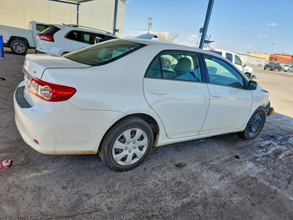 2013 TOYOTA COROLLA