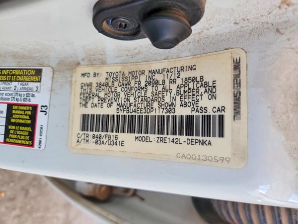 2013 TOYOTA COROLLA