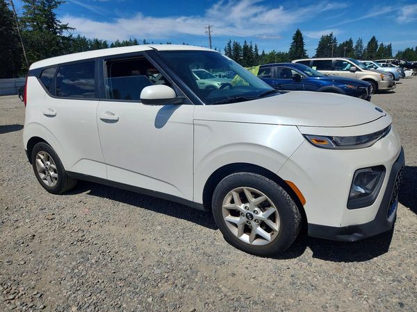2021 KIA SOUL LX, S, X-Line