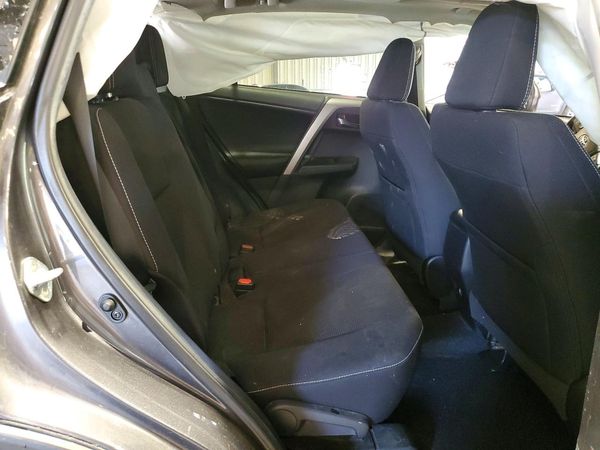 2018 TOYOTA RAV4 Adventure/XLE