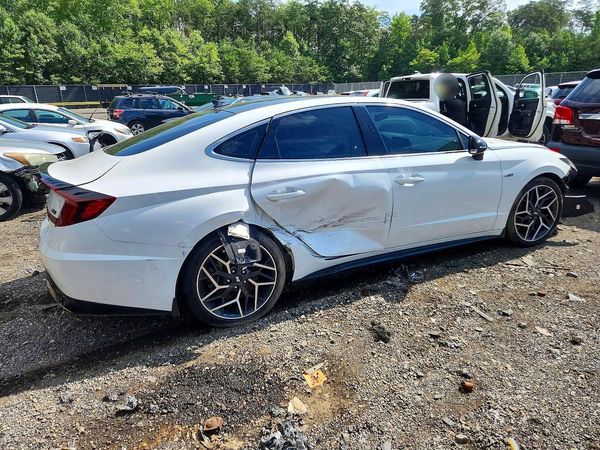 2022 HYUNDAI SONATA