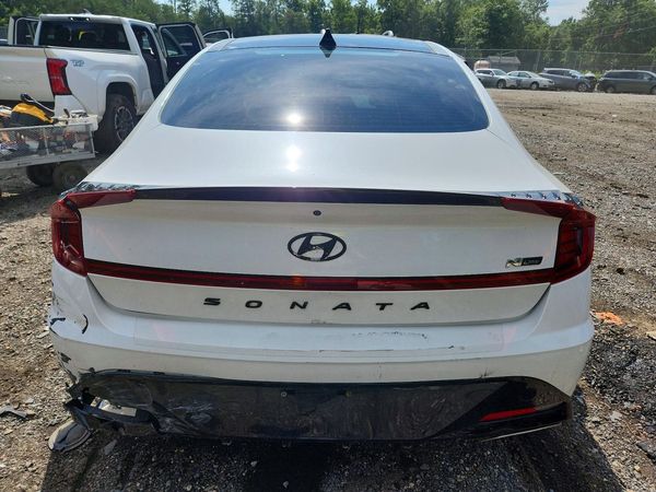 2022 HYUNDAI SONATA